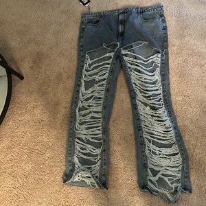 Distressed jeans size 18 new never worn